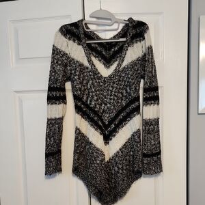 Ultra Flirt Black and White Chevron V-Neck Sweater